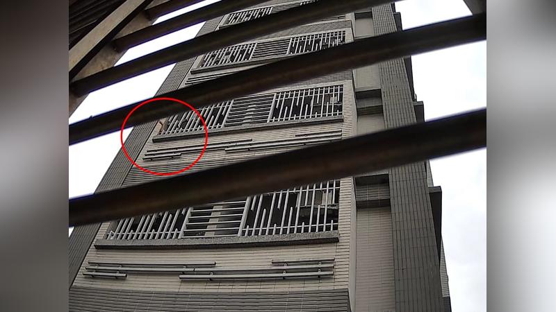 住戶遭控多次惡意砸瓶罐。(圖/民眾提供)