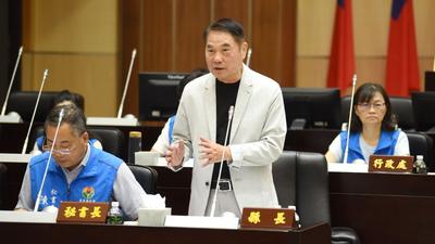苗栗藍白合!鍾東錦登記拚連任 民眾黨高喊團結:一致力挺