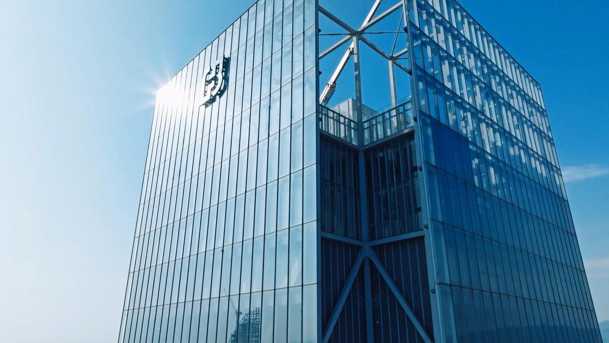 快訊/北市富邦人壽大樓砍人!公司發聲:遭外部人士攻擊、調查中