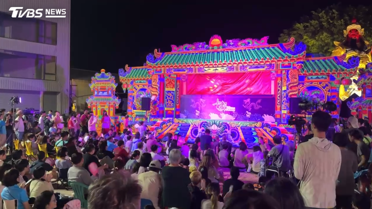 為陳幸妤出氣! 鹽水武廟「鍘美節」暖身 撒紅包.送魯麵