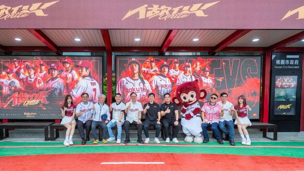 ▲張市長與貴賓合影。(圖/桃園市政府)