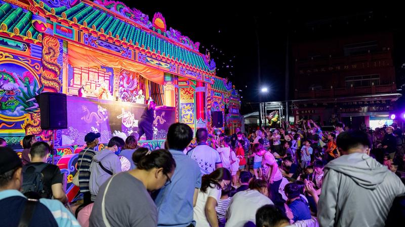 台南文藝負心運動之鍘美藝術節Threads帳號疑遭惡意檢舉停權。(圖/主辦單位何沐提供)