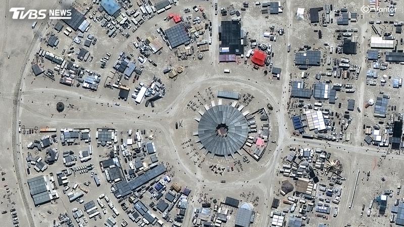 美國內華達州黑石沙漠迎來2026年火人祭。(圖/達志影像路透社)