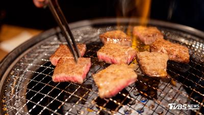 燒肉吃到飽怎樣才不虧?日本前員工揭3大技巧 化解店家心機