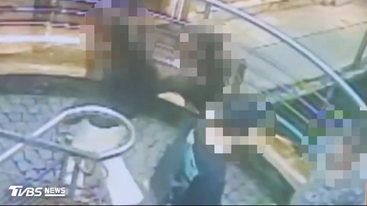 北市醉男「酒店亂認小姐」還伸鹹豬手偷摸 遭警帶回下場慘了