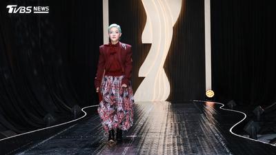 浪潮音樂大賞/星光閃耀!范曉萱、戴佩妮紅毯鬥豔 天后齊豫壓軸現身