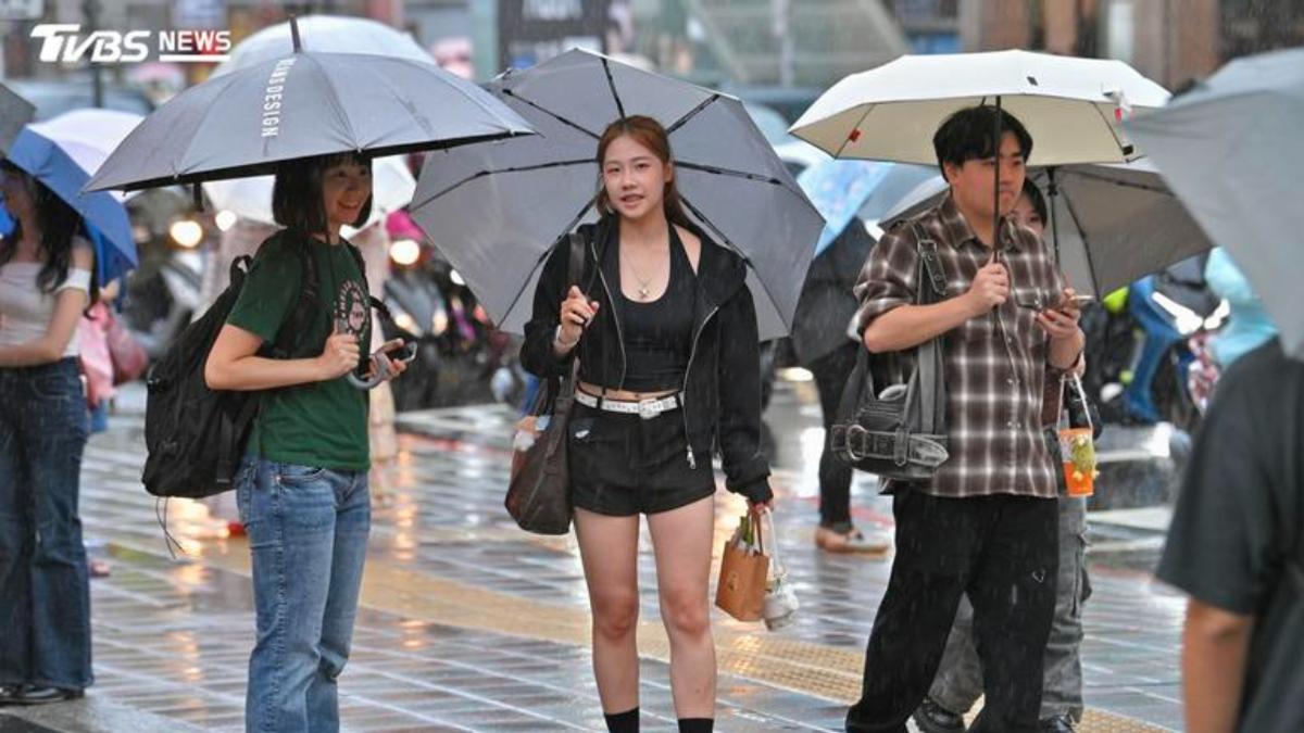 天氣/先暖熱後濕涼!本週「3段變天」 北東連5天有雨