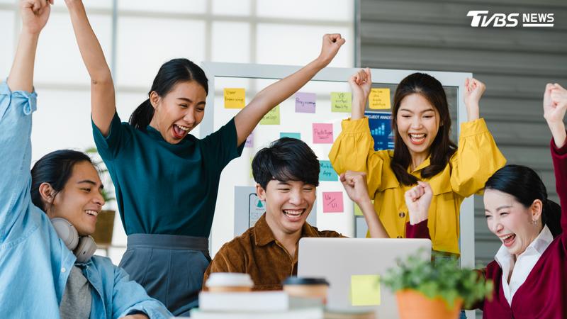 3生肖到了9月底,財運、人緣及感情都有機會逐步回暖。(示意圖/Shutterstock達志影像)