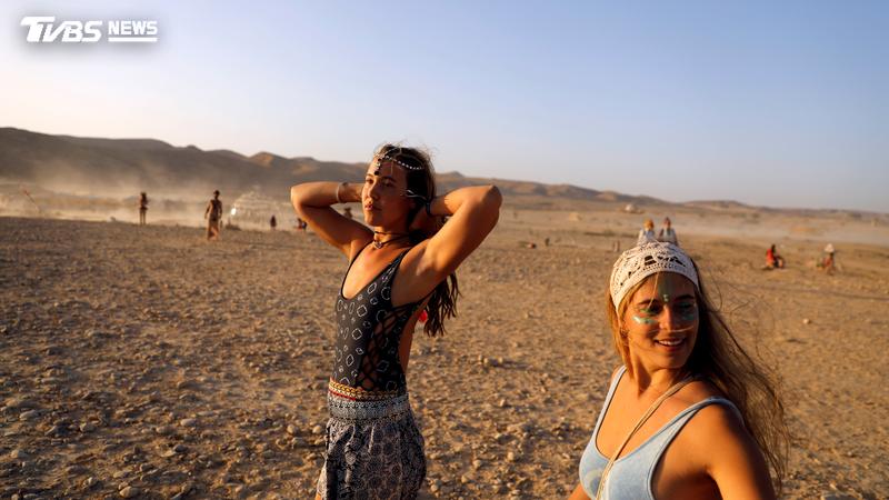 美國內華達州知名大型年度盛會「火人祭」(Burning Man)驚傳連環死亡事故!(示意圖/達志影像路透社)