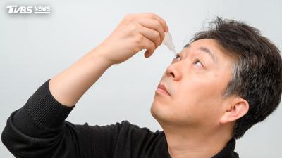 日本眼藥水別亂點!苦主「視力模糊一週」 驗光師急示警:恐誘發青光眼
