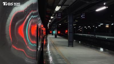 快訊/台鐵死亡事故!自強號岡山撞人 改單線雙向通車