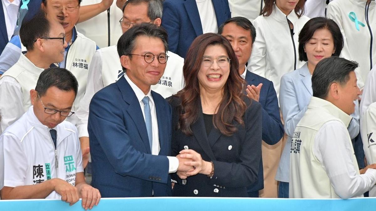 吳子嘉告發柯文哲等9人涉違選罷法 黃國昌轟:一定是徐欣瑩搞得鬼