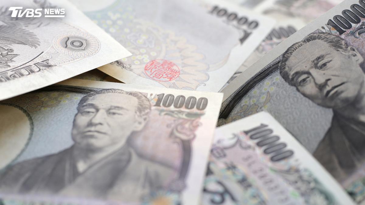 日圓衝破154關卡!市場押注9月升息 彭博示警央行難「連環升」