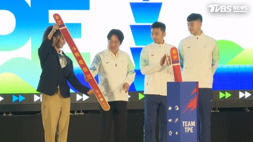 霹靂舞國手楊加力,剛剛抽籤時,也抽到相信自己,希望正式比賽的時候可以相信自己、放手去拚(圖/TVBS)