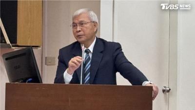 全球央行總裁評比出爐!楊金龍「連2年A-」發聲了