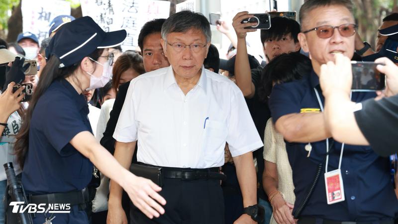 民眾黨創黨主席柯文哲涉京華城、政治獻金等案,二審今(8)日下午3時首度開庭。(圖/潘建樺攝)