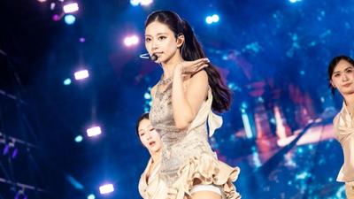 周子瑜傳約滿單飛「家族爆內亂」! 媽求神問卜聯手華語大咖、堂哥引力進軍歐美