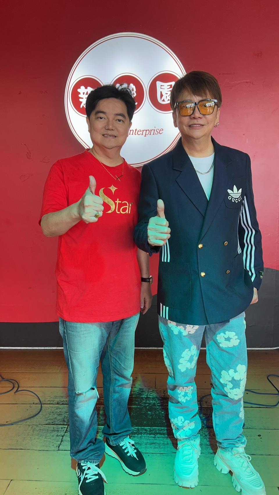 林宏銘(左)跟袁小迪是結拜兄弟。(圖/林宏銘提供)