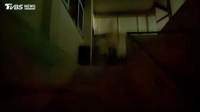 被英情敵挖眼打死!他遭前女友設局 「藏屍狗窩1個月」再塞冷凍庫