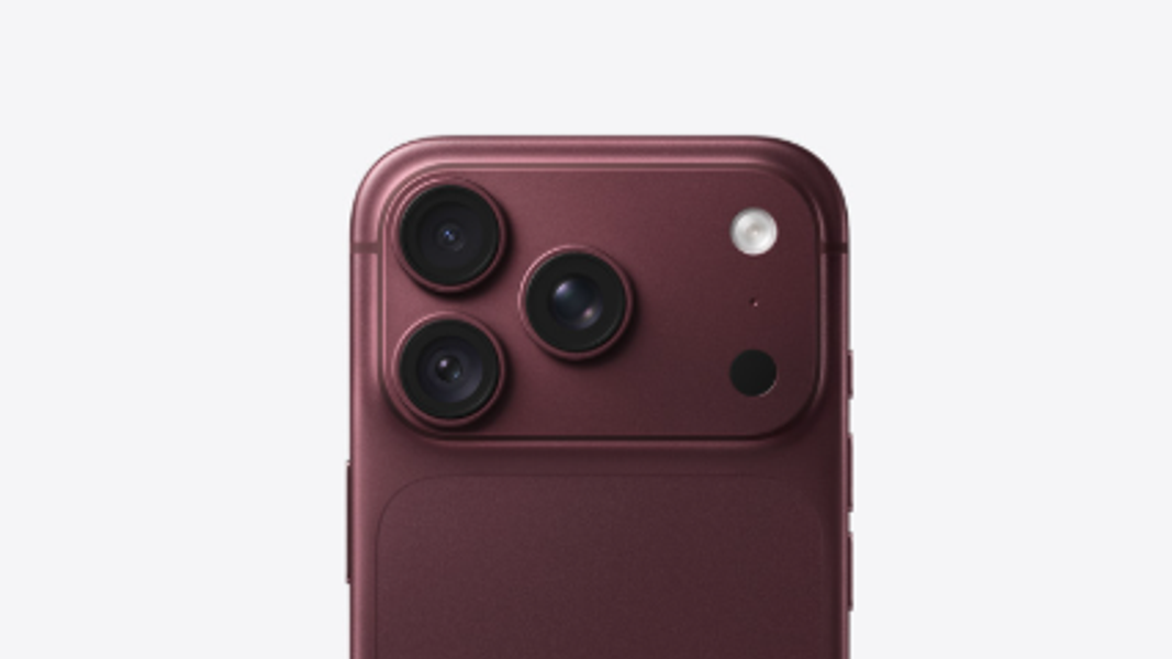iPhone 18 Pro與iPhone 18 Pro Max搭載A20 Pro晶片,採2奈米製程、6核心CPU與7核心GPU。(圖/翻攝自Apple官網)