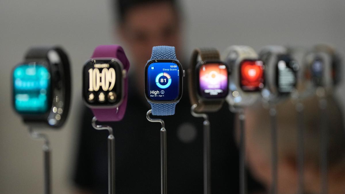 Apple Watch 12、Ultra 4怎選? 「日常健康vs.戶外續航」