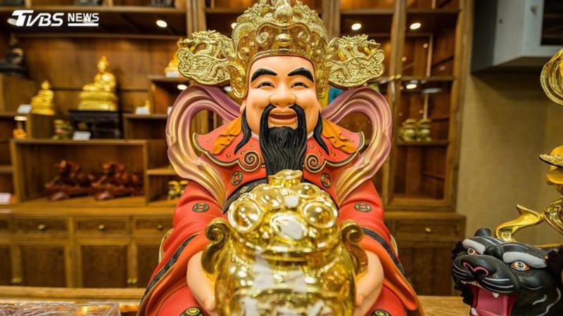 把握鬼門關這天做3件事,財神爺主動找上門。(示意圖/Shutterstock達志影像)
