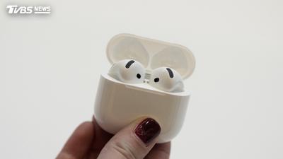 AirPods 5登場!全面升級降噪1.5倍不加價 新台幣4490元起