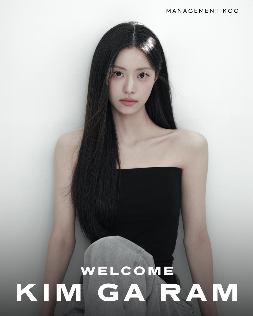 公司公開金佳覽全新的照片並歡迎她加入。（圖／翻攝自management_koo IG）