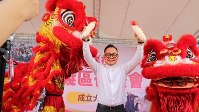 童子瑋信義區後援會成立!前親民黨議員站台 逾千支持者相挺