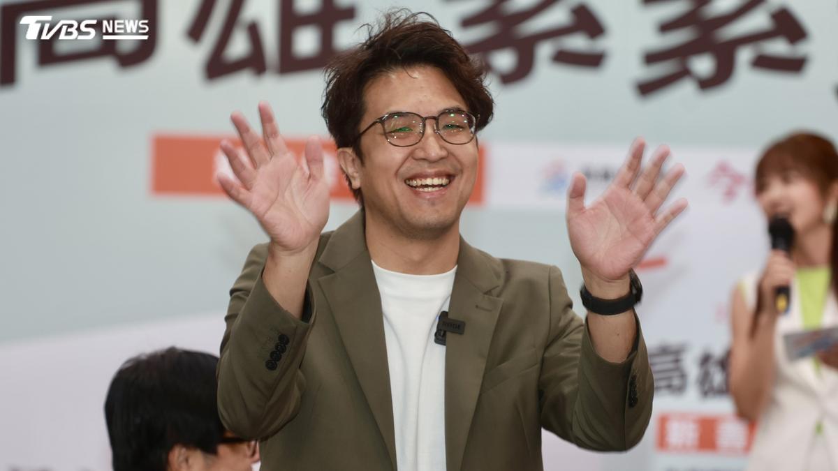 沈伯洋赴日穿防彈衣慢跑!沈富雄諷「不順了」:天大的笑話