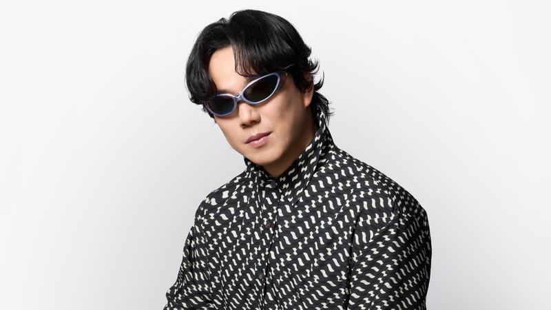 蕭煌奇推出抒情單曲〈交換回憶〉。(圖/華納音樂提供)