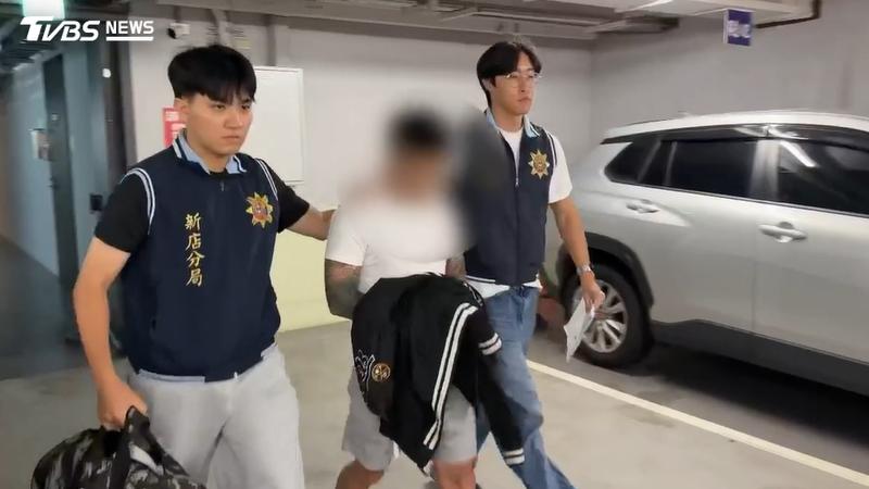涉嫌協助張俊傑逃亡的20多歲男子陳俊翰今(12)日遭北檢聲押禁見。(圖/TVBS)