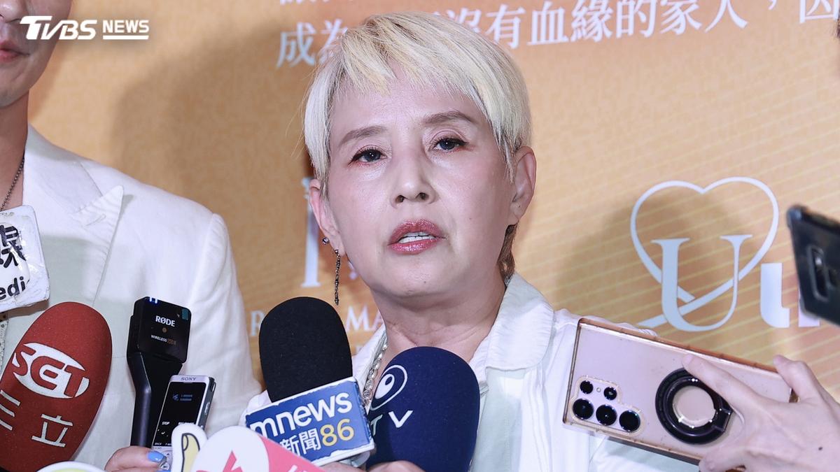 力挺蔣萬安兒赴美 李明依遭圍剿爆氣反擊