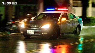 國道5號離奇死亡車禍!小轎車自撞護欄「駕駛墜橋身亡」