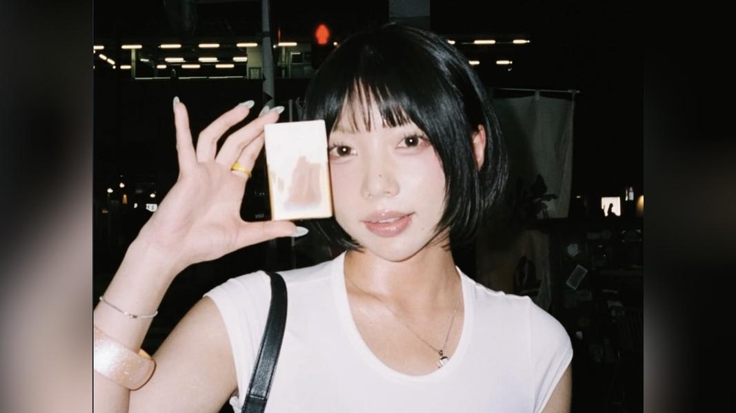 26歲女優安位薰拍片劇痛動念引退!母1句話給力量(圖/翻攝自Instagram@Kaoru_Yasuiii)