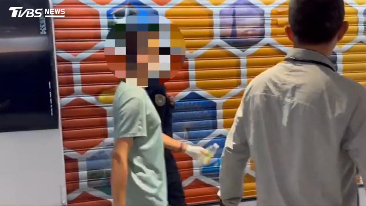 桃機挾持案實習生遭刀抵脖 還原奪刀經過