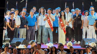 藍白齊聚!鍾東錦競總成立造勢 鄭麗文、柯文哲同場力挺連任