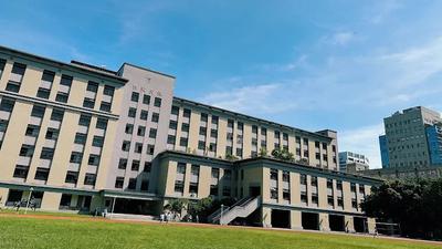 北市校園食安風波延燒!中山女中2人「吃熱食部炸物」腹痛就醫