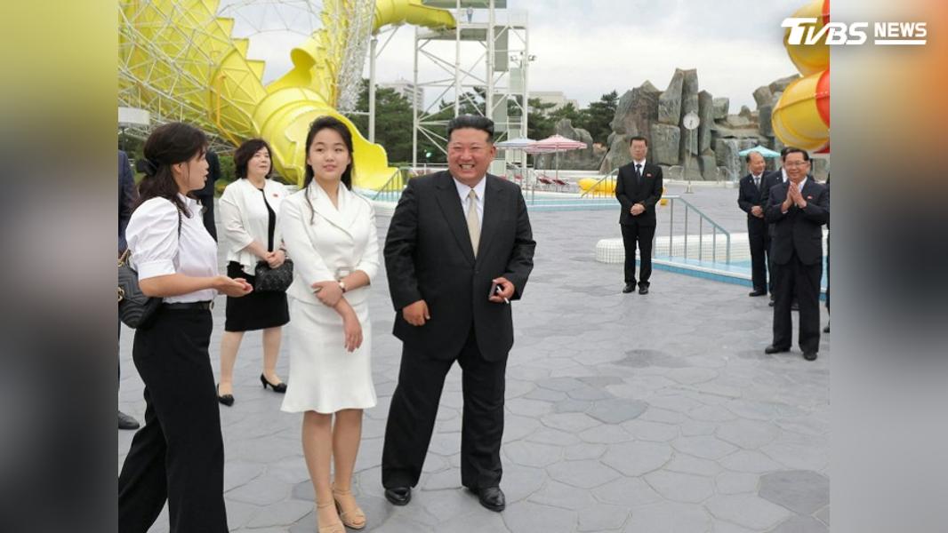 金主愛身穿名牌服飾奢華登場(圖/達志影像路透社)