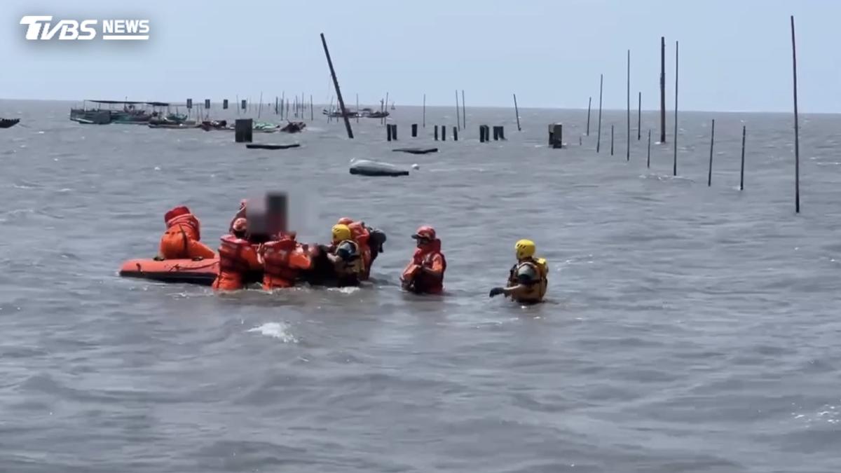 岸邊「只見機車不見人影」 海巡驚覺不對勁、男子困海中險滅頂