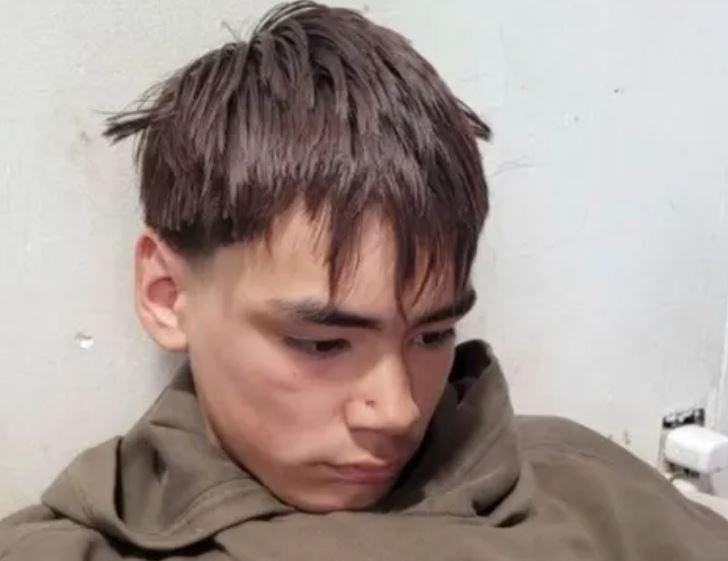 少年阿格納安加與兄長一同出海。(圖/取自GoFundMe)