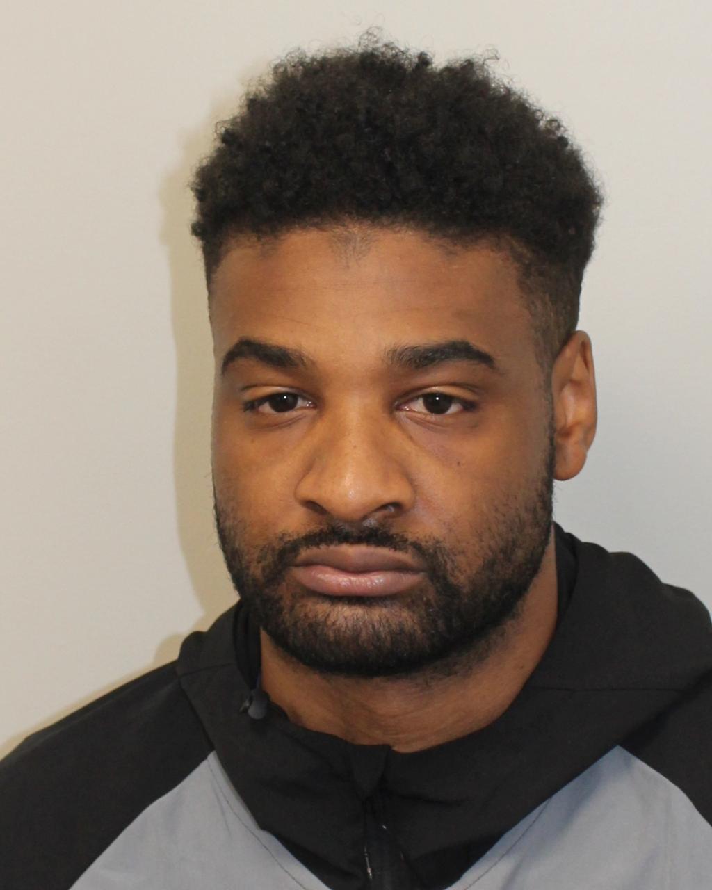 34歲毒販路易斯（圖／翻攝自met.police.uk）