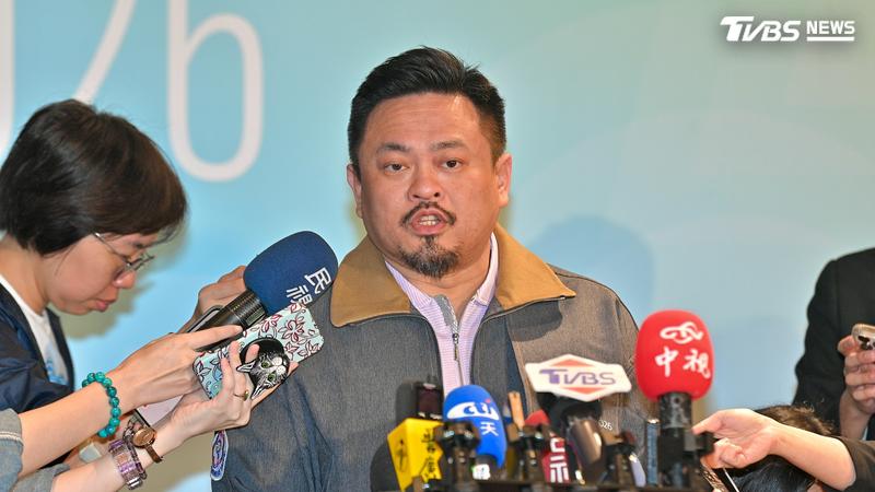 洪申翰回應赴陸參加APEC議題。(圖/胡瑞麒攝)