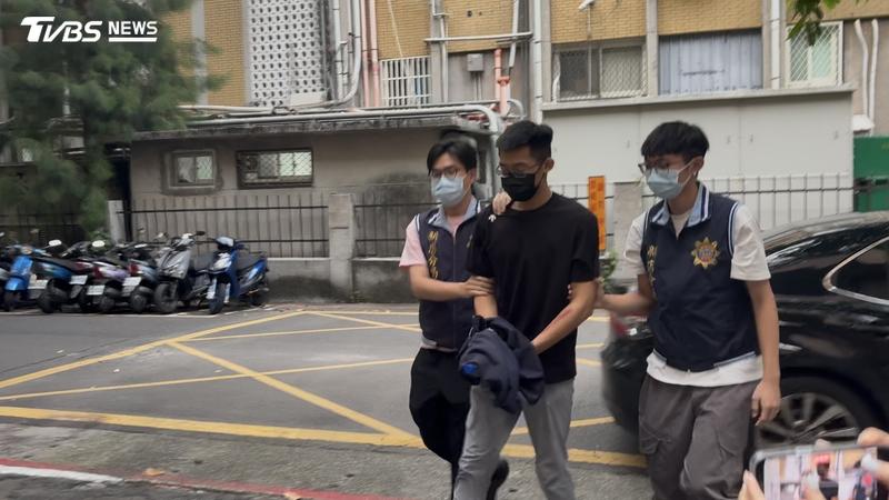22歲男子陳厚彰遭聲請羈押禁見。(圖/潘千詩攝)
