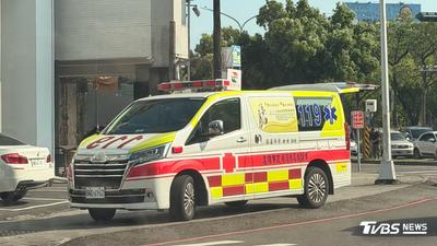 快訊/高雄女子監獄前嚴重車禍!機車乘客遭拖板車輾過「爆頭」亡
