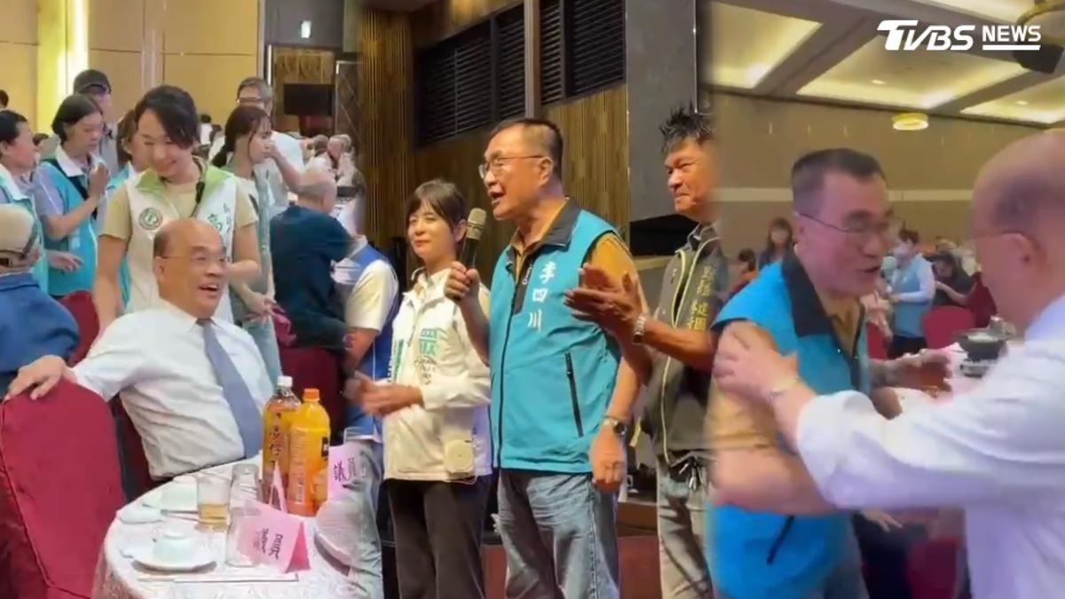 蘇貞昌大陣仗殺進來!打斷李四川致詞畫面曝 地方人士傻眼批囂張