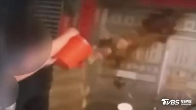 連鎖按摩店捲6千萬債務!遭惡煞連環潑漆、潑屎還丟蛇