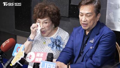 周遊遭爆和「鮑魚王子」乾兒子鬧翻! 一聽名字傻眼「誰啊」揭二人關係