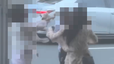 代送蛋糕爆街頭全武行!小黃運將「二次收款」惹怒女 雙方互毆