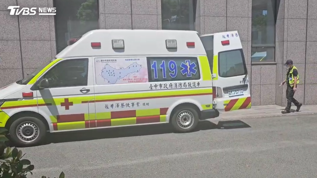 台中-西區-公車-新加坡